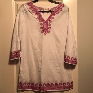 Tunic / bathing suit covered up